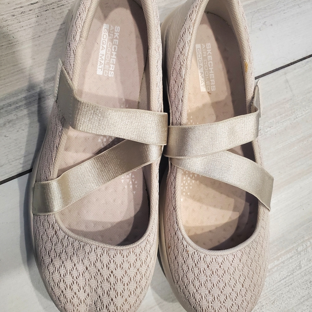 Skechers Shoes View 4